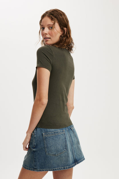 Rolling Stones Fitted Longline Music Tee