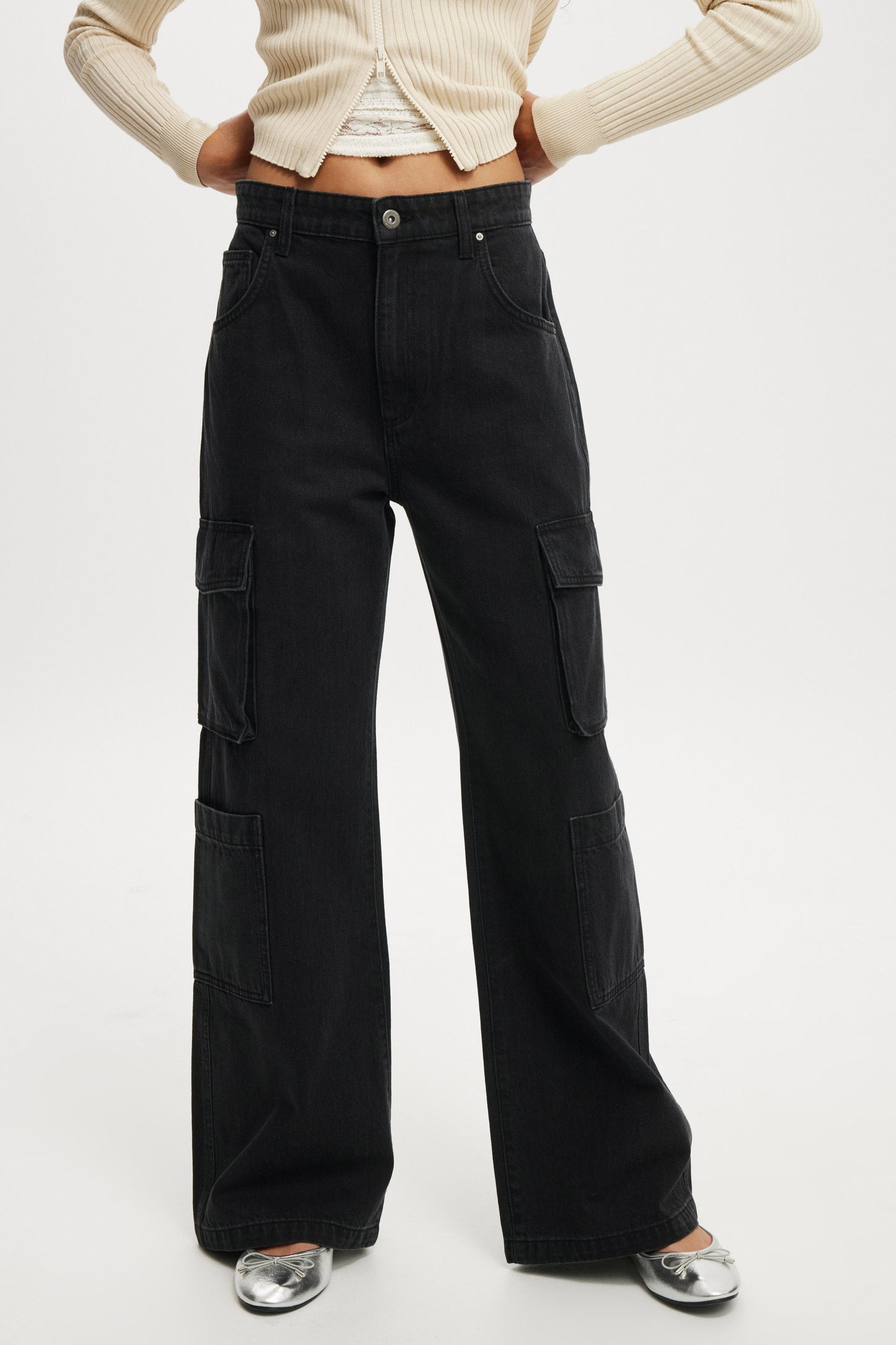 Cargo Wide Leg Jean