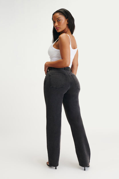 Curvy Stretch Straight Jean