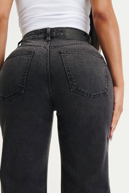 Curvy Stretch Straight Jean