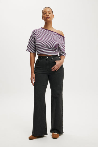 Curvy Stretch Wide Jean