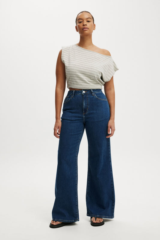 Curvy Stretch Wide Jean