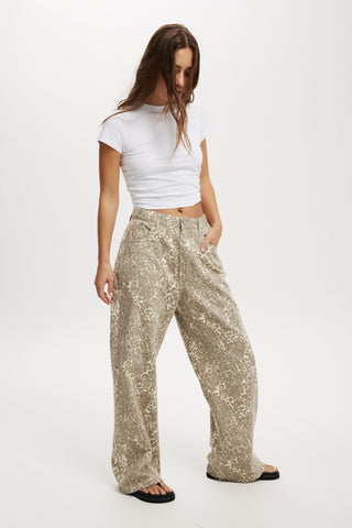 Low Super Baggy Jean