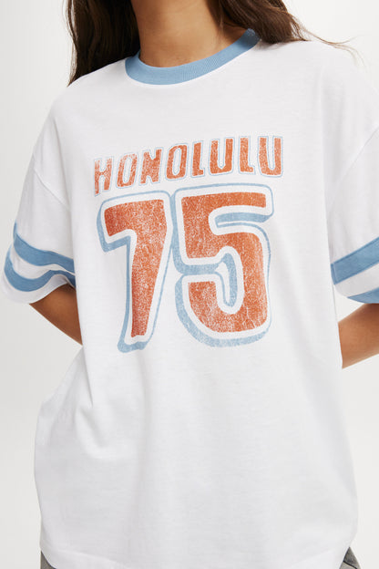 The Boxy Graphic Tee