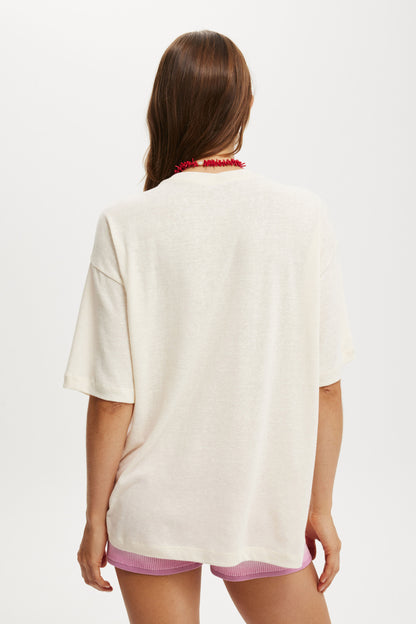 The Boxy Graphic Tee