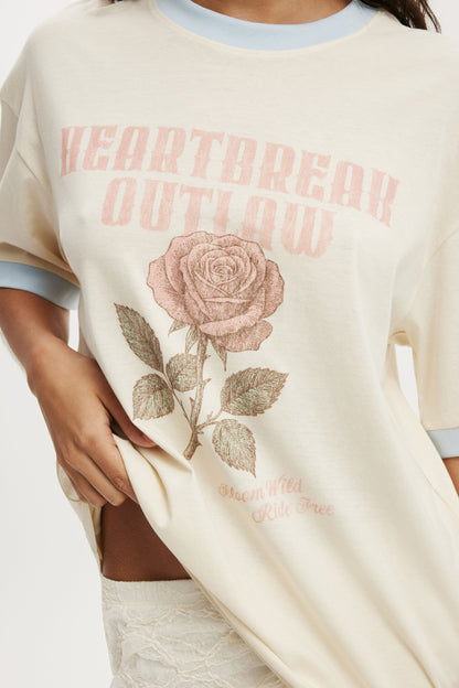 The Boxy Graphic Tee