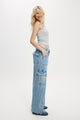 Relaxed Cargo Jean