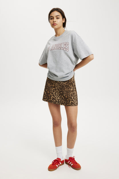 Camiseta - The Premium Boxy Graphic Tee