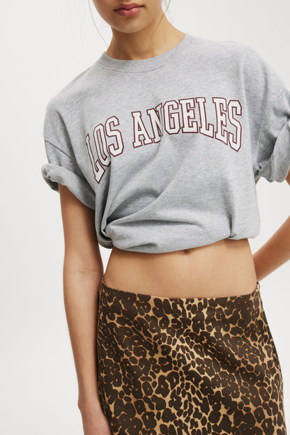 Camiseta - The Premium Boxy Graphic Tee