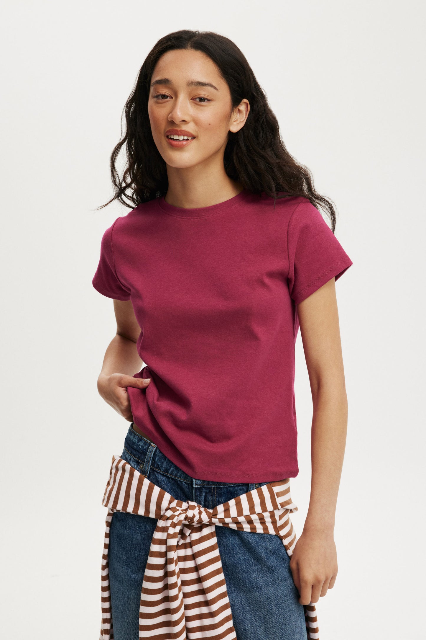 90 S Baby Tee
