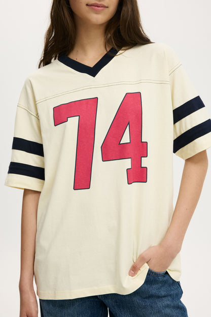 V Neck Oversized Graphic Tee