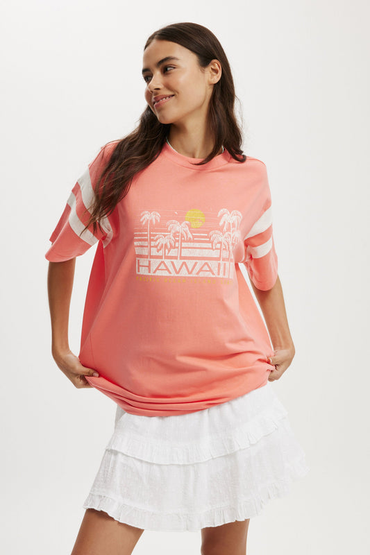 Super Oversized Graphic Tee