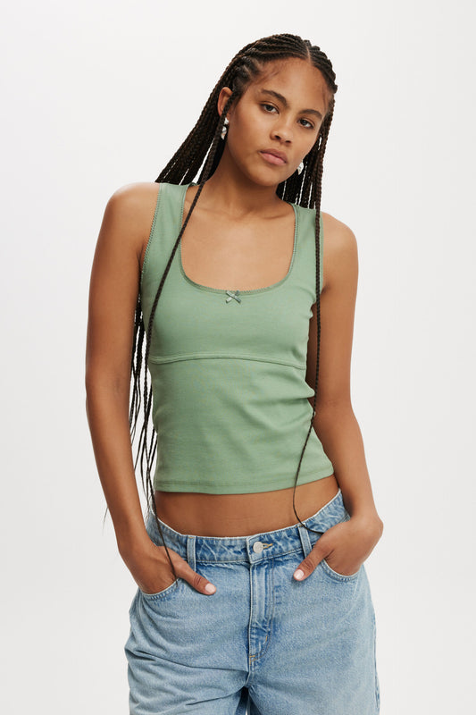 Lou Picot Trim Tank