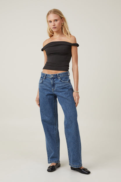 Phoebe Twist Short Sleeve Top