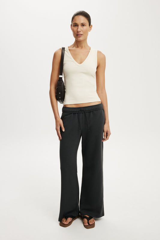 Wide Leg Sweatpant