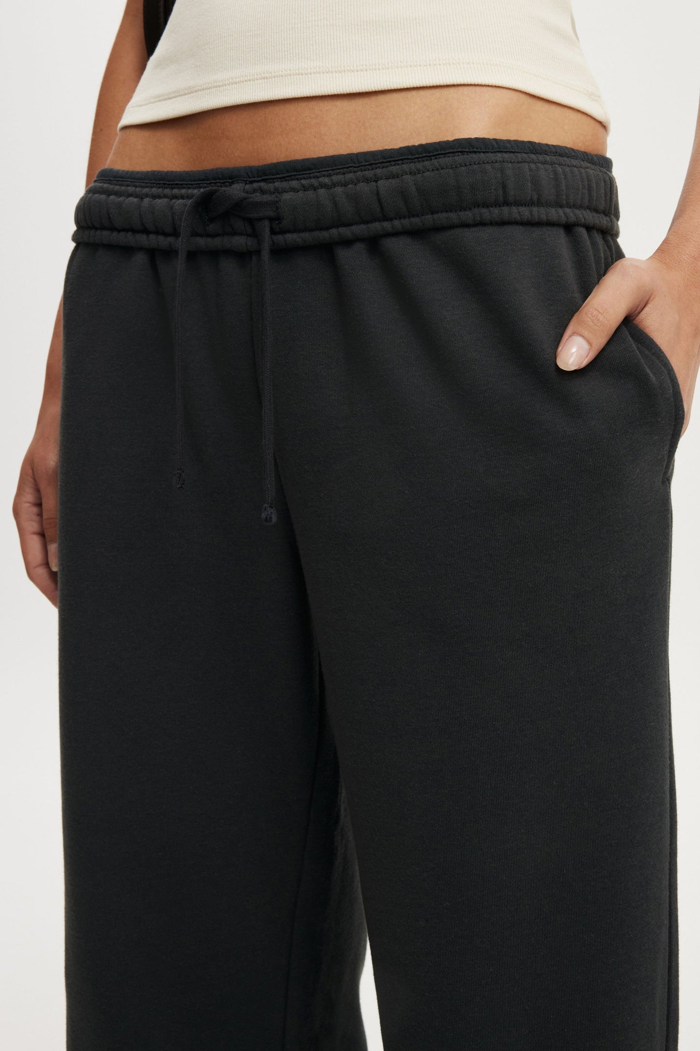 Wide Leg Sweatpant