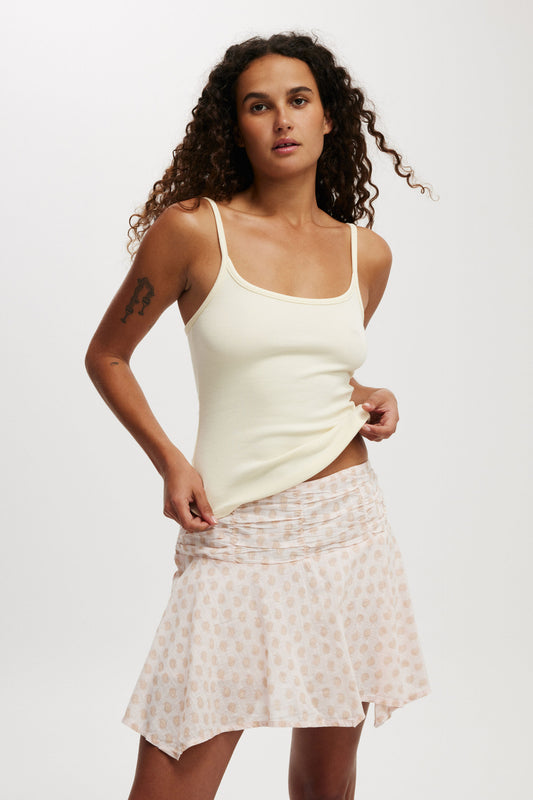 Byron Scoop Tank