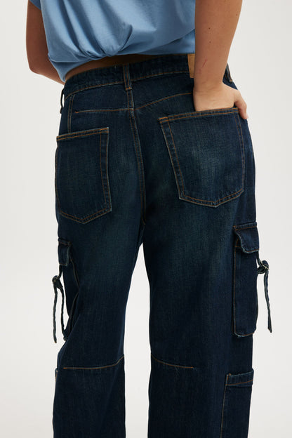 Barrel Jean