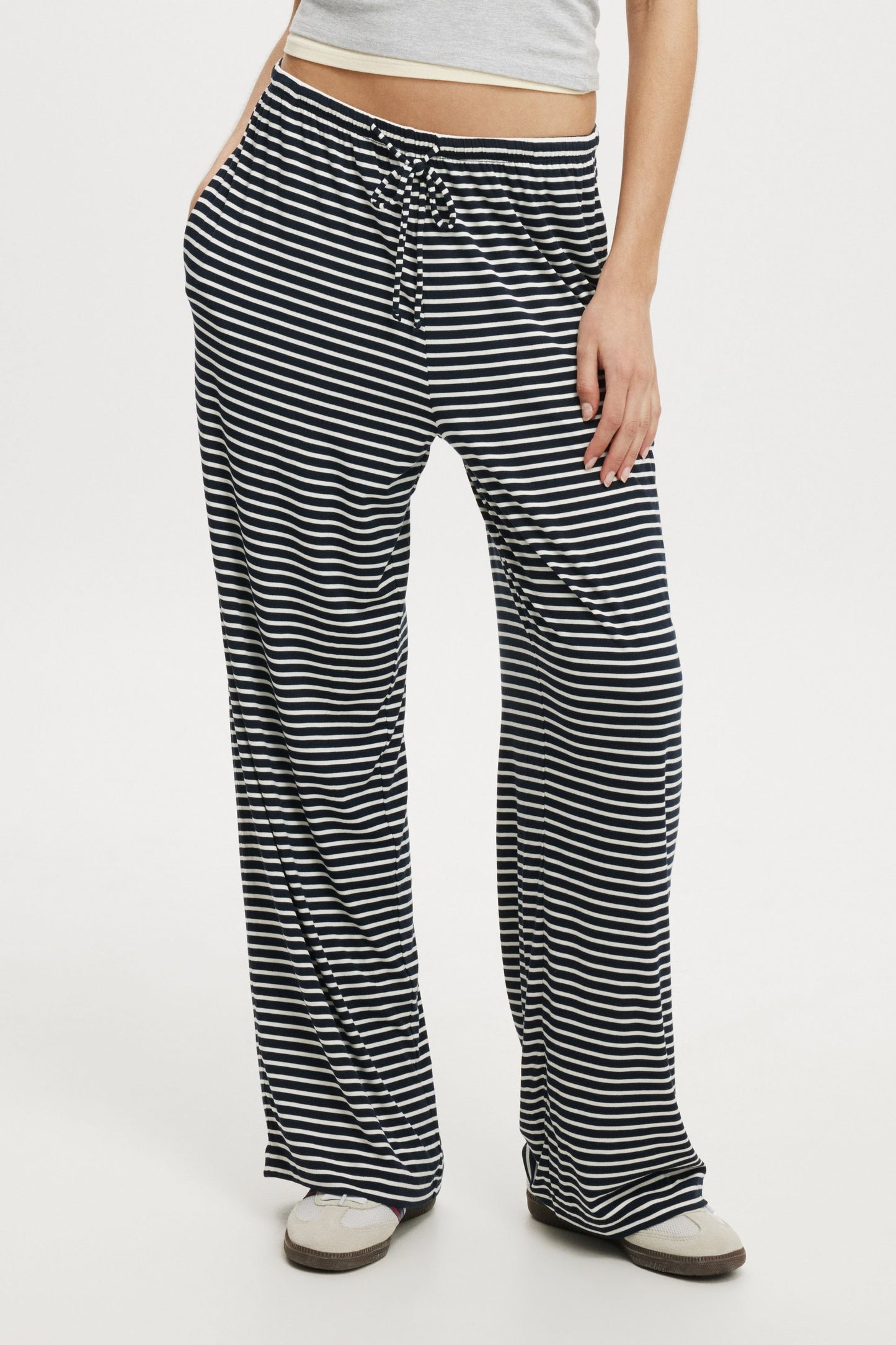 Cal&ccedil;a - Blair Wide Leg Pant