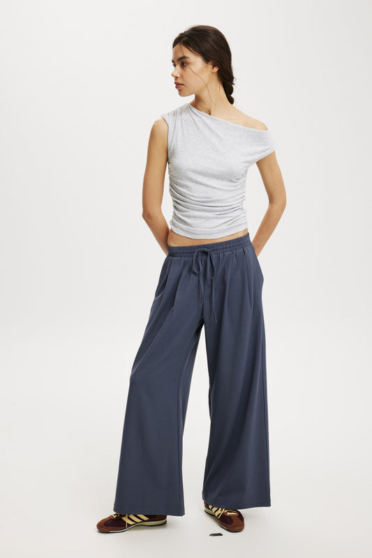 Luis Pull On Suiting Pant