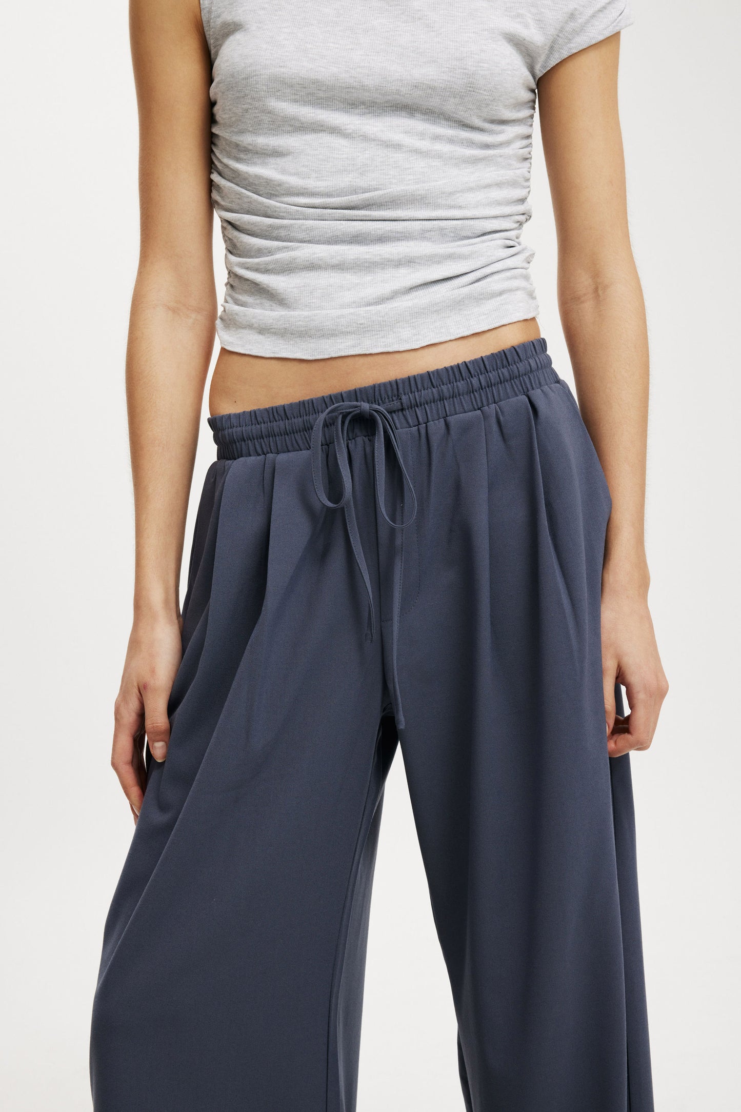 Luis Pull On Suiting Pant