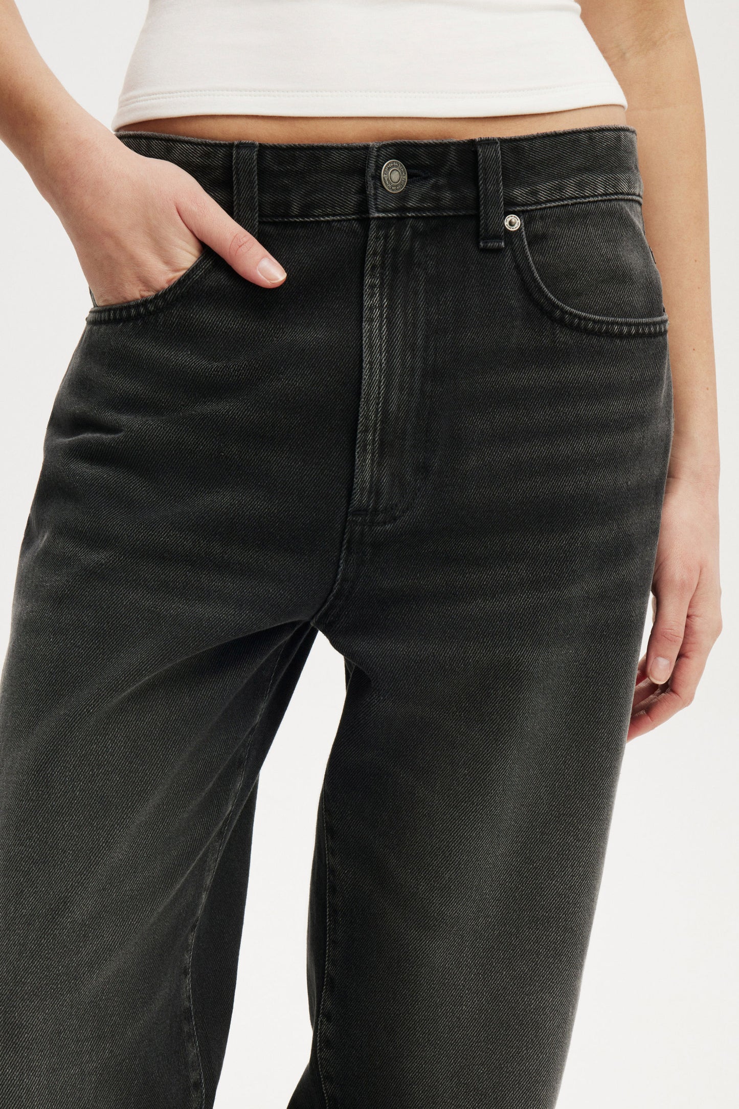 91 Straight Jean