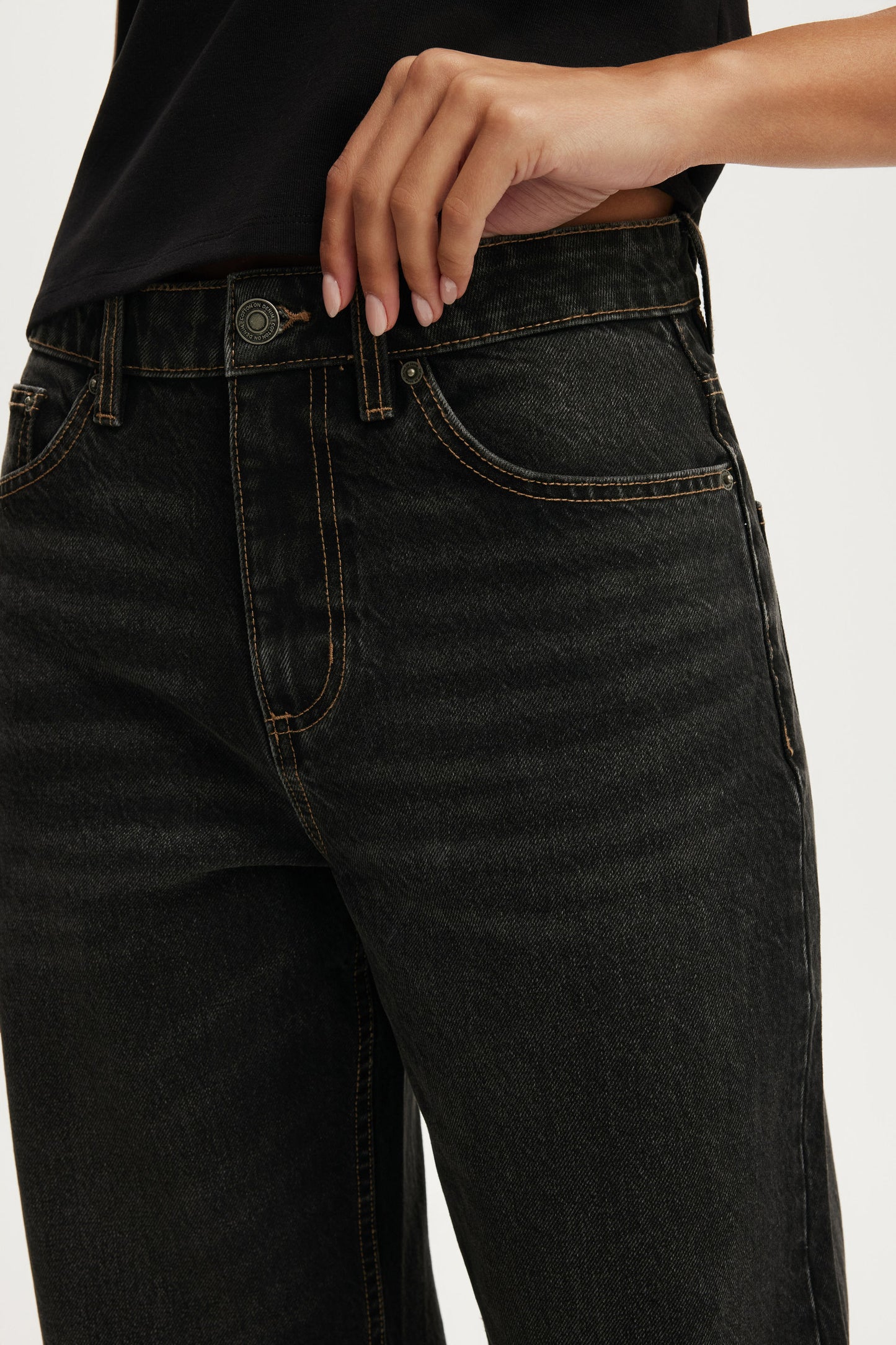 91 Straight Jean