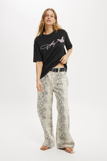 Dolly Parton Music Boxy Graphic Tee