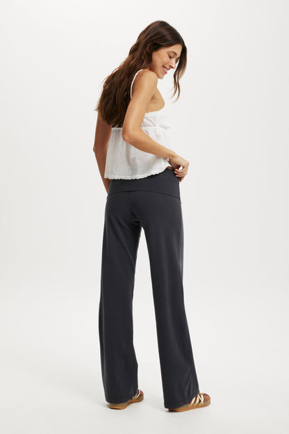 Bella Straight Leg Pant