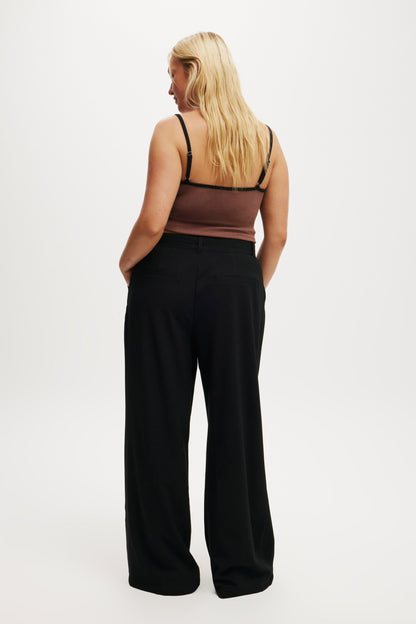 Izzy Pleated Suiting Pant