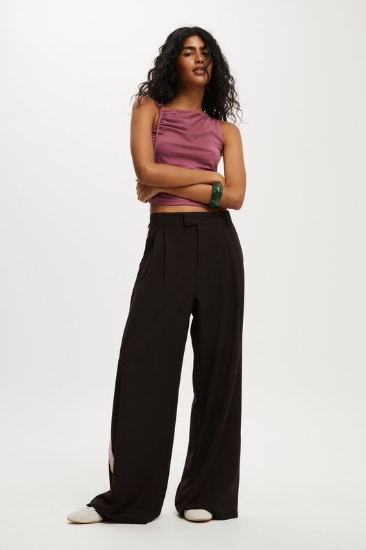 Izzy Pleated Suiting Pant