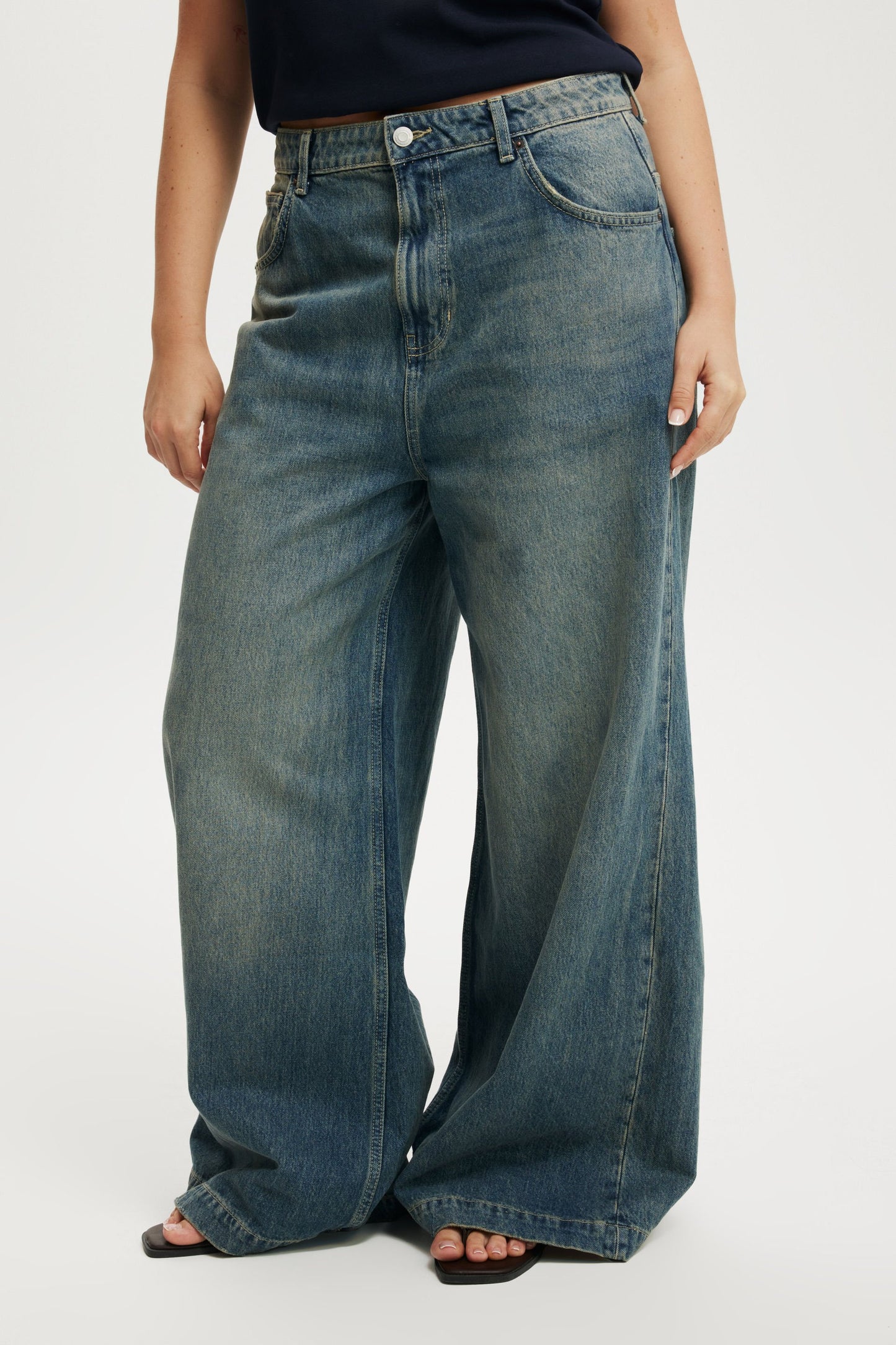 91 Wide Jean