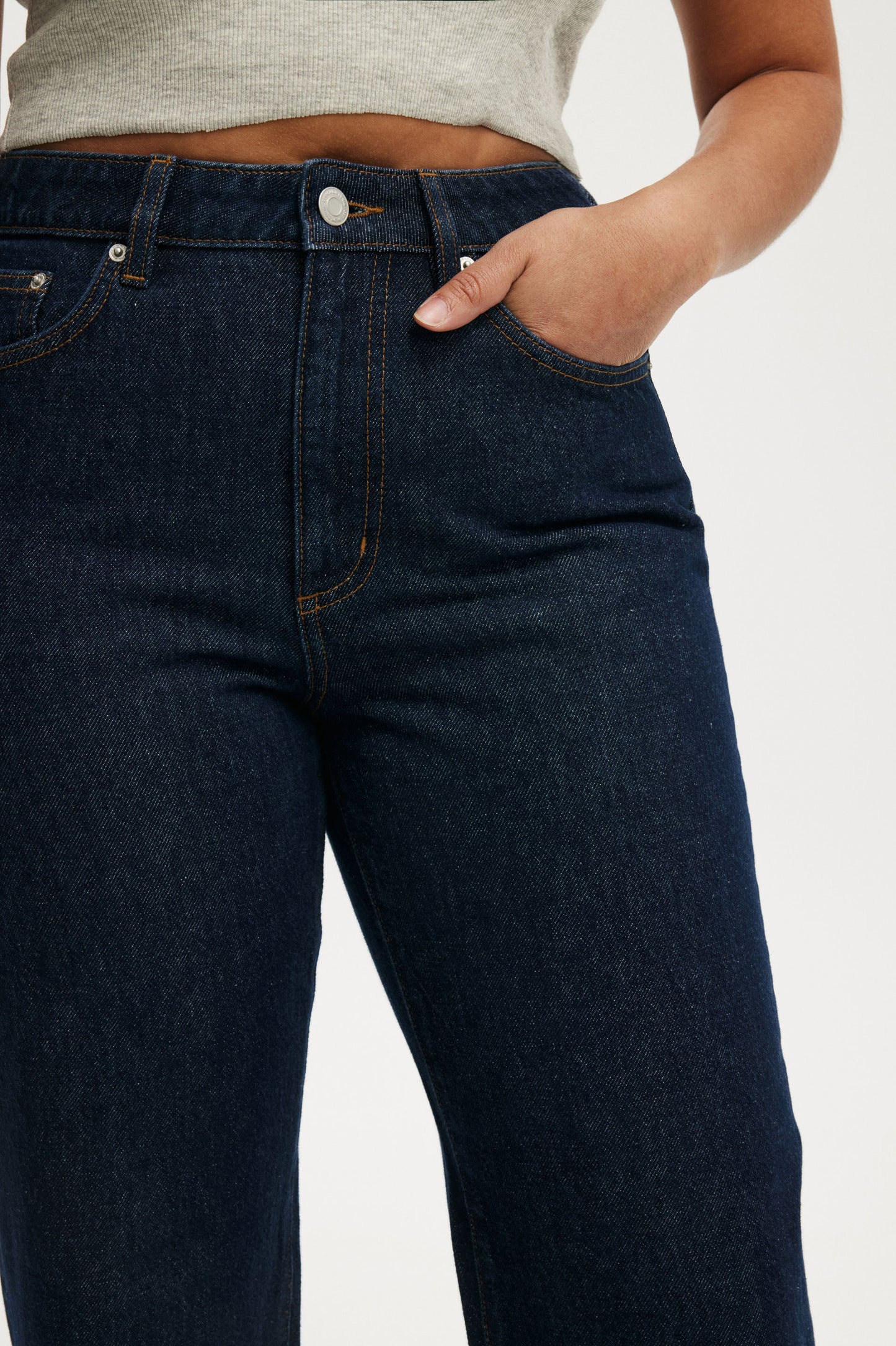 Curvy 91 Straight Jean