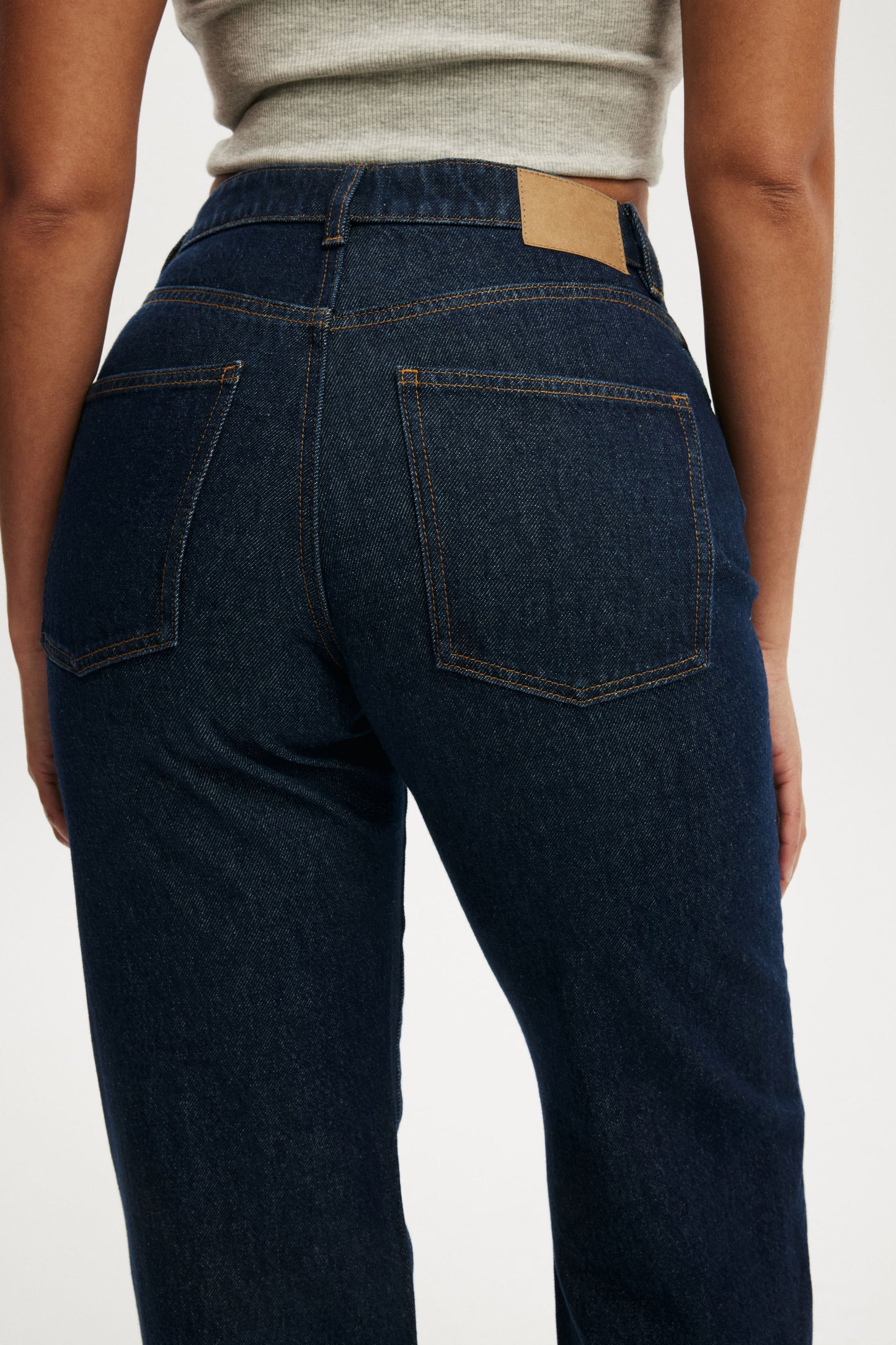 Curvy 91 Straight Jean