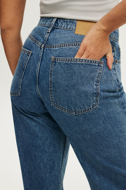 Curvy 91 Straight Jean