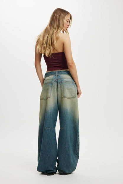 Low Barrel Jean