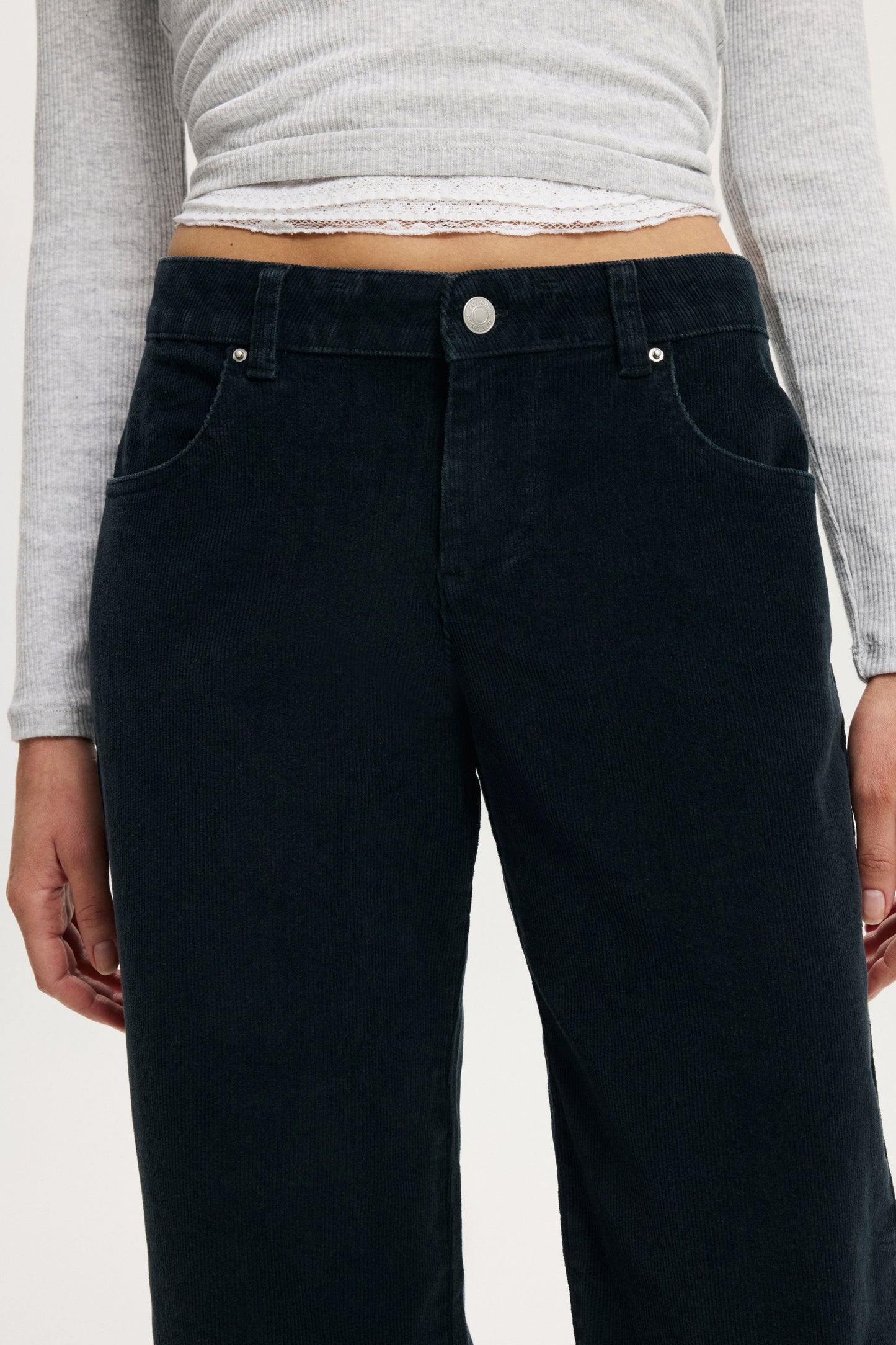 Low Rise Straight Cord Pant