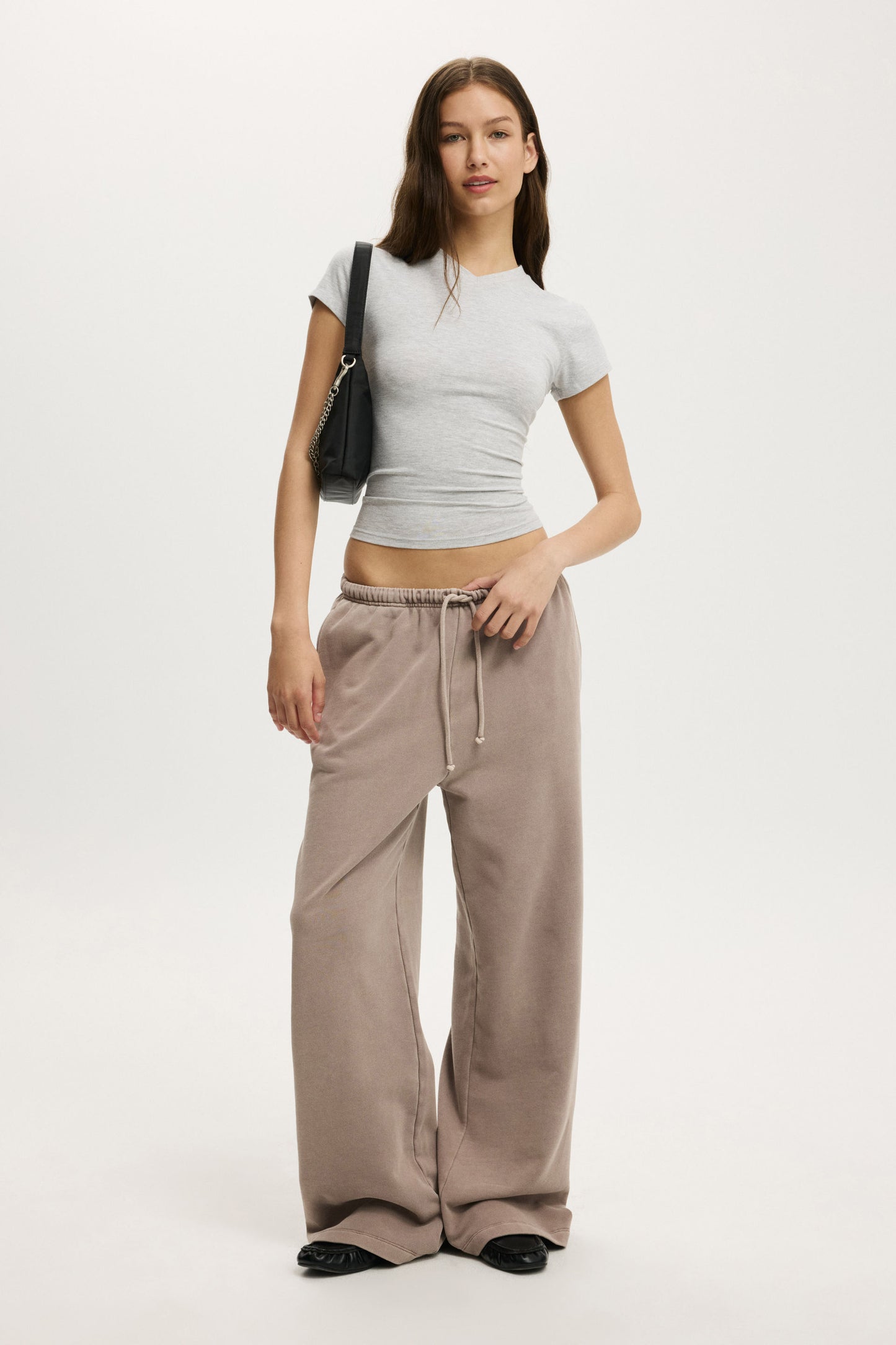 Wide Leg Sweatpant