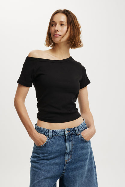 Arlie Asymmetric Short Sleeve
