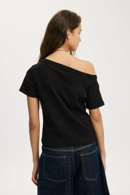 Arlie Asymmetric Short Sleeve