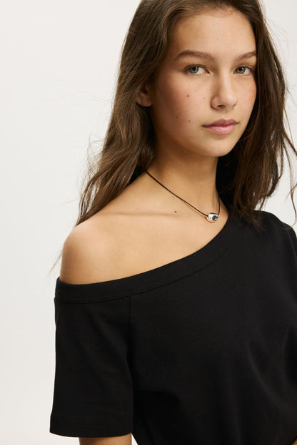 Arlie Asymmetric Short Sleeve