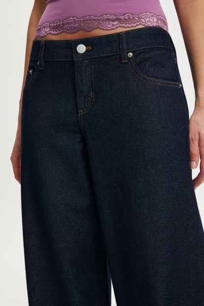 Low Rise Wide Jean