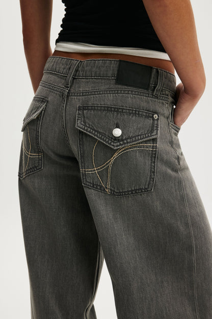 Low Rise Wide Jean