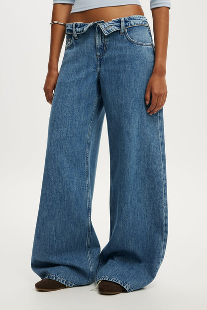 Low Rise Wide Jean