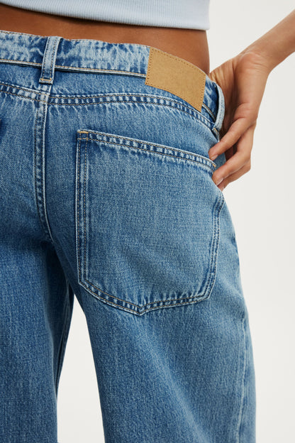 Low Rise Wide Jean