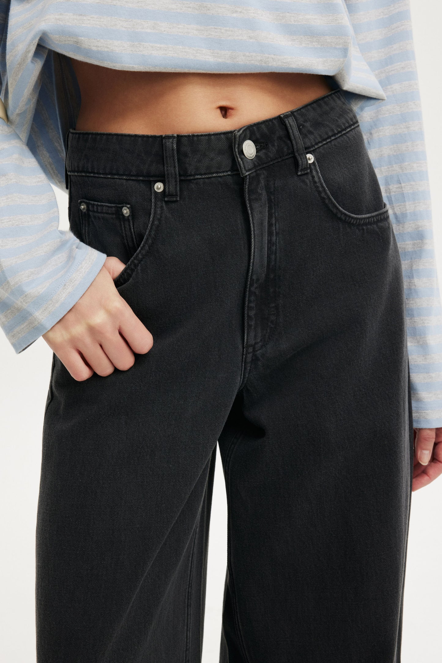 High Rise Wide Jean