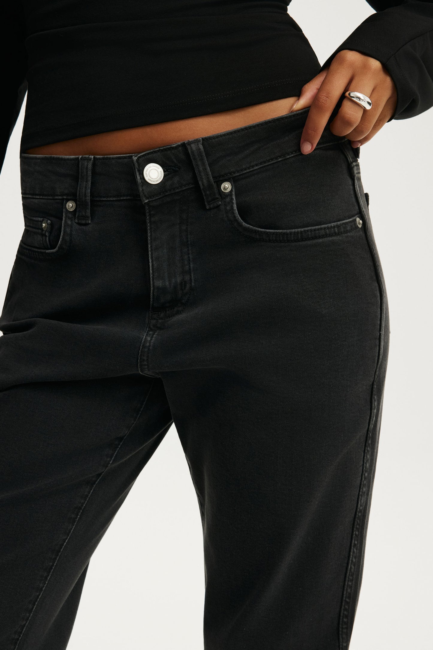 Stretch Slim Straight Jean