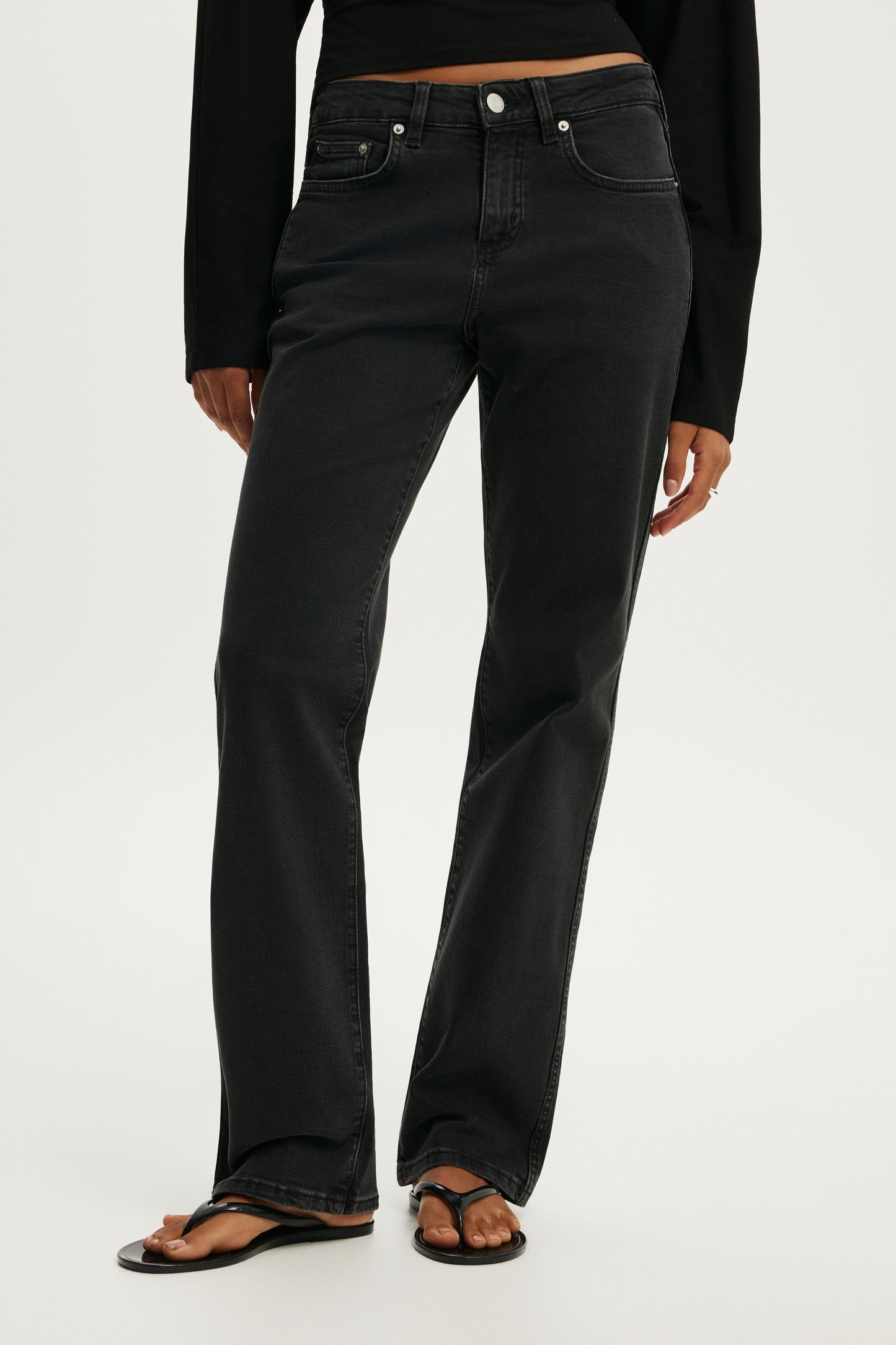 Stretch Slim Straight Jean