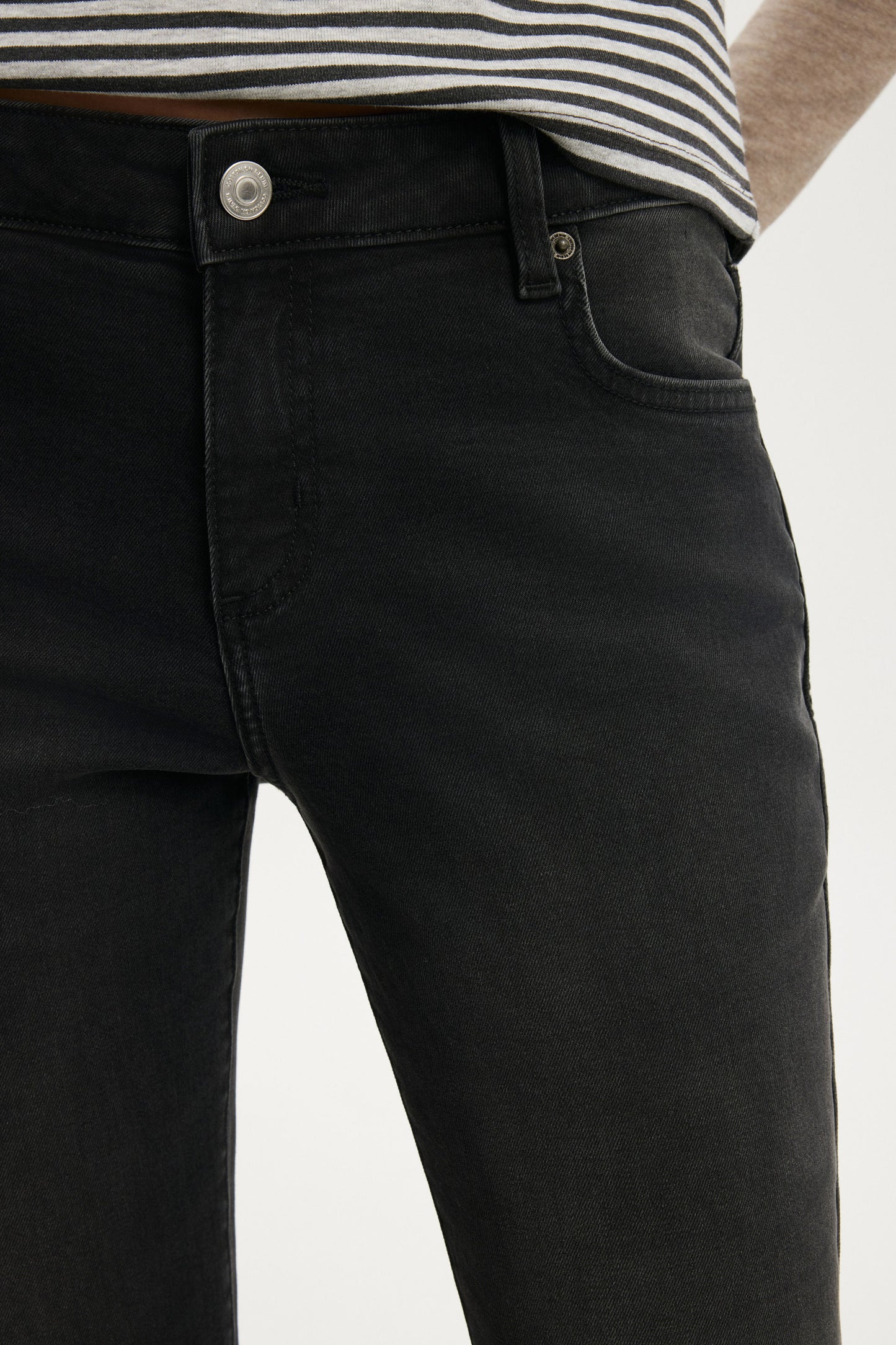 Mid Rise Bootcut Jean