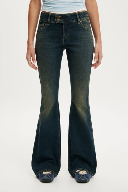 Mid Rise Bootcut Jean